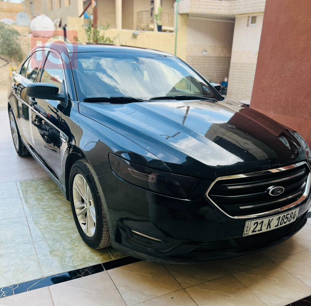 Ford Taurus